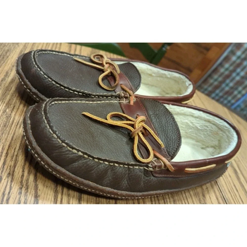L.L. Bean Mens Moccasin Slippers Brown‎ Leather Moc Toe Bow Shearling Lined 11M
